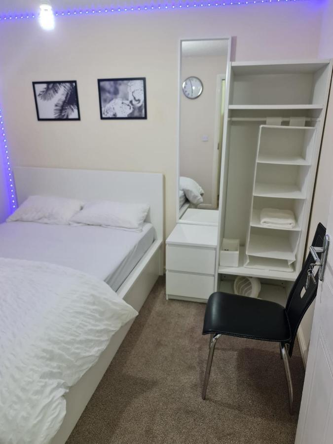 Soft Pillow Apartment London Exterior photo
